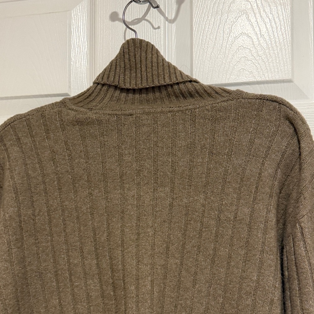 Express Tan Ribbed Turtleneck Sweater Cropped Balloon Sleeve Medium - Picture 12 of 13